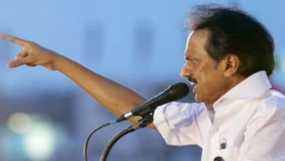 " ஹைட்ரோகார்பன் விஷயத்தில் மத்திய மாநில அரசுகள் இரட்டை வேடம் போடுகின்றன" - ஸ்டாலின் கடும் தாக்கு