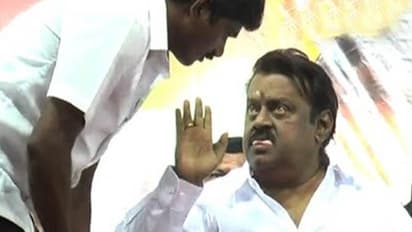 மீண்டும் ஆட்டத்தை தொடங்கிய விஜயகாந்த்... தொண்டருக்கு ‘பளார்’ - யாருக்கும் பயப்படமாட்டேன் எனவும் ஆவேசம்