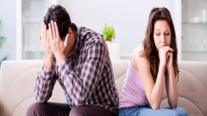 காதலர்களே உஷார்..! முன்னாள் காதலனை காதலி எப்படி பழி வாங்கி உள்ளார் பாருங்க..!