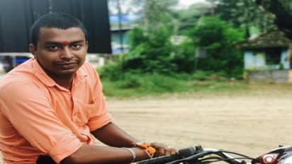 ஆர்.எஸ்.எஸ் தொண்டர் சரமாரியாக வெட்டிப் படுகொலை !! கேரள மாநிலம் திருச்சூரில் பதற்றம் !!!