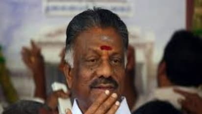 விசாரணை வலையில் ஒபிஎஸ், இபிஎஸ், சசிகலா...! சொந்த காசில் சூனியம் வைத்து கொண்டாரா பன்னீர்...?