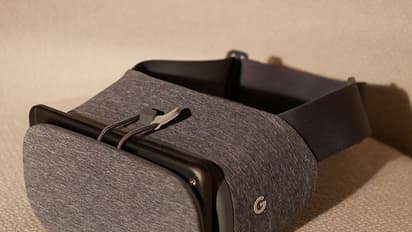 വെര്ച്വല് റിയാലിറ്റിയുമായി ഗൂഗിള് ഡേ ഡ്രീം നവംബര് 10ന് എത്തും