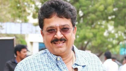 எஸ்.வி.சேகர் தலைமறைவு வாழ்க்கை முடிந்ததா...? பொன்னார் கலந்து கொண்ட நிகழ்ச்சில் எஸ்.வி.சேகர் பங்கேற்பு...!