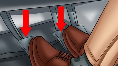 ബ്രേക്ക് ചവിട്ടുമ്പോള്‍ ക്ലച്ചമര്‍ത്തുന്നത് ശരിയായ ശീലമാണോ?