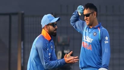 కోహ్లీ కంటే ధోనినే బెస్ట్...కానీ కొహ్లీనే నా ఫేవరెట్: అఫ్రిది