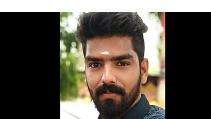 കാർ അപകടത്തിൽ മലയാളി യുവാവ് മരിച്ചു