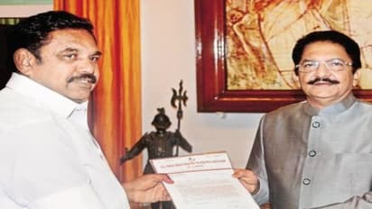 முதல்வராகிறார் எடப்பாடி - ஆட்சியமைக்க ஆளுநர் அழைப்பு