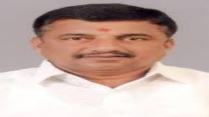 சசிகலா ஆதரவு எம்எல்ஏ அருண்குமார் தப்பிஓட்டம்…விலகுபவர்களின் பட்டியல் தொடருமா?