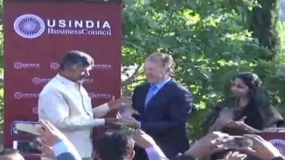 అమెరికాలో ముఖ్యమంత్రి నాయుడికి అరుదైన అవార్డు (వీడియో)