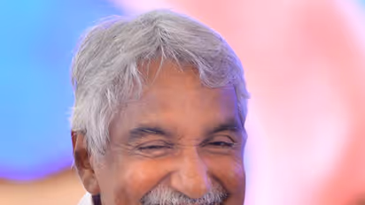 ഉമ്മൻ ചാണ്ടിക്ക് ആശ്വാസം: സോളാർ കേസ് വിധി റദ്ദാക്കി