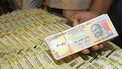 ದೆಹಲಿಯ ಬ್ಯಾಂಕ್ ಮೇಲೆ ಐಟಿ ದಾಳಿ: 100 ಕೋಟಿ ಕಪ್ಪುಹಣವಿದ್ದ 44 ಅಕೌಂಟ್ ಪತ್ತೆ