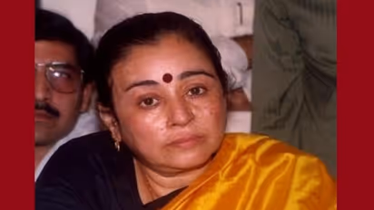 ஜெயலலிதா முதலமைச்சராக ம.நடராஜன்தான் காரணம்! சந்திரலேகா