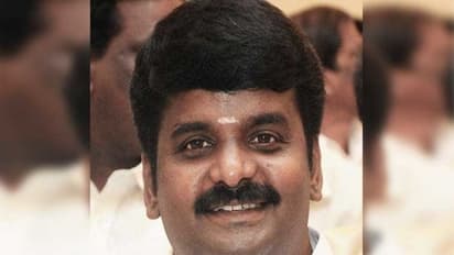 மடியில் கனமில்லை; வழியில் பயமில்லை! சிபிஐ விசாரணைக்கு தயார்! - அமைச்சர் விஜயபாஸ்கர்