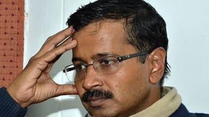 केजरीवाल दे रहे थे भाषण, लोगों ने खांसकर पहुंचाई बाधा तो क्या बोले गडकरी