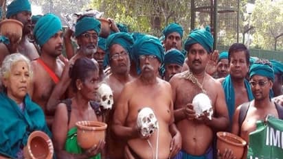 தமிழக விவசாயிகள் நிலை இப்படியா ஆகனும்…ச்சே..