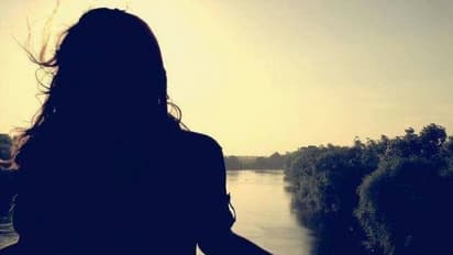 திருமணம் ஆன ஓரிரு ஆண்டுகளில் விவாகரத்து முடிவு எடுத்த பிரபல நடிகை...!