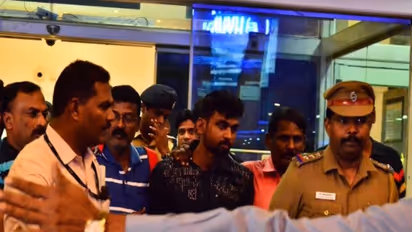 அம்மாவுக்கு அடுத்து அப்பாவையும் கொலை செய்யலாம்னு திட்டம் போட்டிருந்தேன்..! கொடூர கொலையாளி தஷ்வந்த் வாக்குமூலம்..!