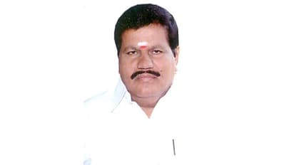 எடப்பாடியை மிரட்டும் எம்எல்ஏ - வெளியேறுவேன் என்றும் அதிரடி..!!