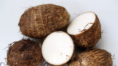 சேப்பக்கிழங்கை இப்படி சாப்பிட்டால் எவ்வளவு வியாதிகள் குணமாகும் தெரியுமா?