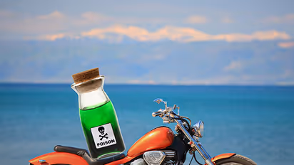 Company refuses to replace high-end bike, woman attempts suicide at showroom