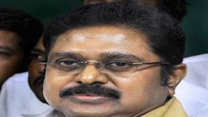 சேலத்துக்கு 3 மணி நேரத்தில் போவதால் பொருளாதார நிலை உயர போகுதா? பழனிச்சாமியை நறுக்குனு கேட்ட டிடிவி...