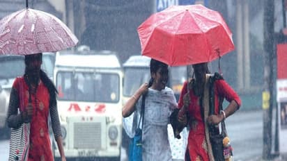 தமிழகத்தில் புரட்டியெடுக்கப்போகும் கனமழை! வானிலை ஆய்வு மையம் தகவல்...