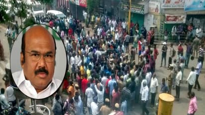 அமைச்சர் ஜெயக்குமார் நேர்ல வரணும்... அதுவரை ஒரு அடி கூட நகர மாட்டோம்..! போராடும் மீனவர்கள் திட்டவட்டம்..!