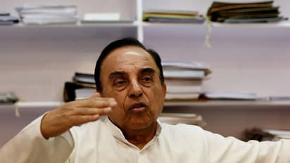 Subramaniyan Swamy is sure Rajni will fail in politics, here's why