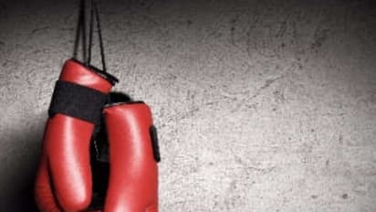 குத்துச்சண்டை சாம்பியன்ஷிப் போட்டியில் இந்திய வீராங்கனைகள் 5 பேர் அரையிறுதிக்கு முன்னேற்றம்... 