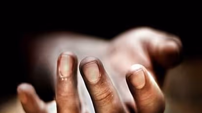 പാലക്കാട് വൃദ്ധയുടെ മൃതദേഹം വീടിന് സമീപം ചാക്കില് കെട്ടിവച്ച നിലയില്