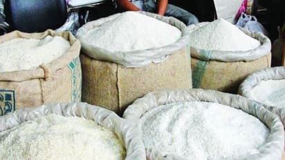 ഭക്ഷ്യസുരക്ഷയുടെ പരിധിയിൽ വരുന്ന എല്ലാവർക്കും സൗജന്യ ഭക്ഷ്യധാന്യം; പ്രയോജനം ലഭിക്കുക 80 കോടിയോളം ജനങ്ങള്‍ക്ക്