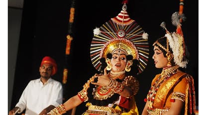 ಕರ್ನಾಟಕ ರಾಜ್ಯ ಕಲೆಯಾಗಿ ‘ಯಕ್ಷಗಾನ’  ಘೋಷಿಸಲು ಸಿಎಂಗೆ ಮನವಿ