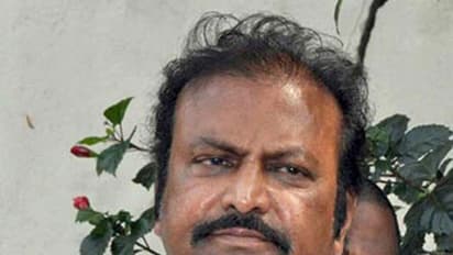 మోహన్ బాబుని కలిసిన టీడీపీ ఎమ్మెల్సీ