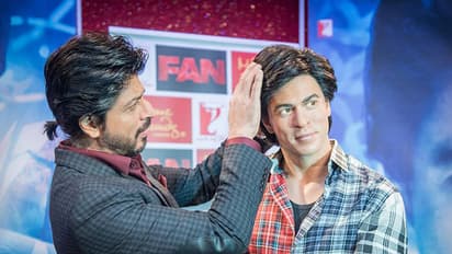 ബോളിവുഡിലെ കഴിഞ്ഞ വര്ഷത്തെ മോശം നടന് ഷാരൂഖ് ഖാന്