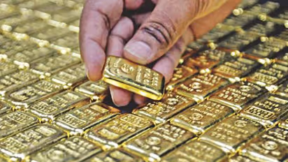 ধরা পড়ে শুধু চুনোপুটিরাই, কীভাবে বারবার বেঁচে যায় কেরলের সোনা পাচার-চক্রের রাঘব বোয়ালরা