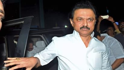 திமுக முன்னாள் எம்.எல்.ஏ நடராஜன் மறைவு – ஸ்டாலின் நேரில் அஞ்சலி