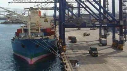 சென்னை துறைமுகத்திற்கு வரும் லாரிகளுக்கு அதிரடி தடை