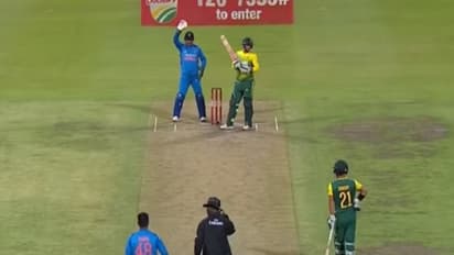 தோனியின் ஆலோசனையை மதிக்காமல் அடிவாங்கிய ரெய்னா..! வைரல் வீடியோ