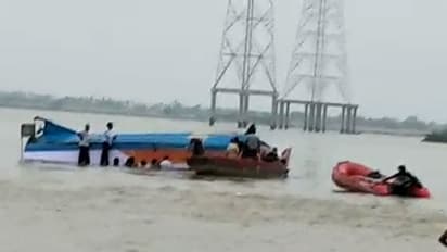 YSRCP leaders stopped from meeting the victims of Krishna boat tragedy