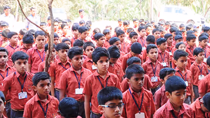 Malappuram English school in trouble because of school uniform