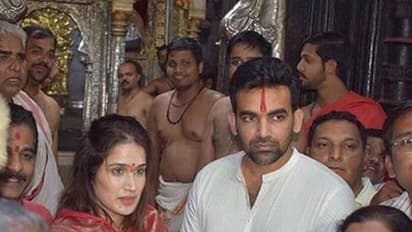 ಕೊಲ್ಹಾಪುರ ದೇವಿ ದರ್ಶನ ಪಡೆದ ಜ್ಯಾಕ್-ಸಾಗರಿಕಾ ದಂಪತಿ