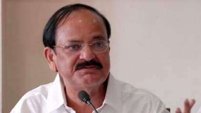 விவாதிக்கலாம், முடிவு எடுக்கலாம்; முடக்க கூடாது துணை ஜனாதிபதி வெங்கையா நாயுடு பேச்சு...