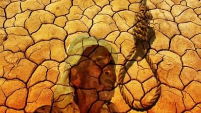 42 farmers dead, but Karnataka govt more interested in 'Mahagathbandhan': Kumaraswamy