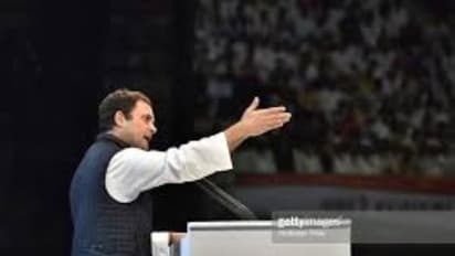 தமிழை நசுக்கப் பார்க்கிறது பாஜக… கடுமையாக குற்றம்சாட்டும் காங்கிரஸ் தலைவர் !!