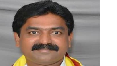 టీడీపీలోకి పార్థసారథి .. సహకరించేది లేదంటోన్న బోడే ప్రసాద్ వర్గం, పెనమలూరు రాజకీయం గరం గరం