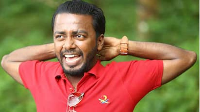 100 രൂപയ്ക്ക് 1000ത്തിന്റെ ചിരി തരാം, ഇത് കട്ടപ്പനയിലെ ഋത്വിക് റോഷന്റെ ഉറപ്പ്