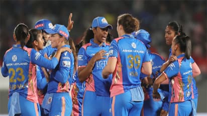 ಮುಂಬೈ ವಿರುದ್ಧ ಆರ್ಸಿಬಿಗೆ ತವರಲ್ಲೇ ಶಾಕ್; ಮಂಧನಾ ಪಡೆಗೆ ಹ್ಯಾಟ್ರಿಕ್ ಕನಸು ಭಗ್ನ!