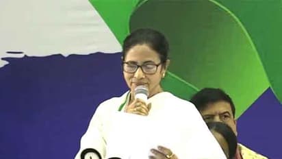 ಸಿಎಂ ಮಮತಾ ಬ್ಯಾನರ್ಜಿ ಆರೋಪಕ್ಕೆ ಚುನಾವಣಾ ಆಯೋಗದಿಂದ ಸ್ಪಷ್ಟನೆ!