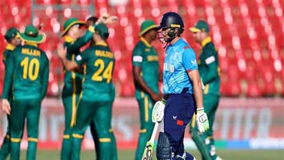 It was another dissapointing show with the bat for England. (Photo- ICC X/@ICC)