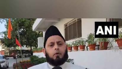 Executive Member of All India Muslim Personal Law Board, Maulana Khalid Rashid Farangi Mahli (Photo/ANI)